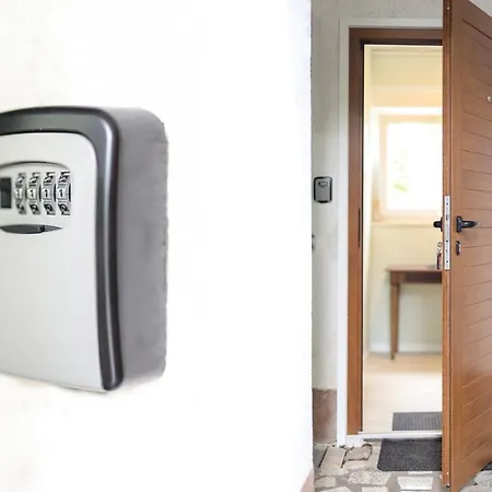 Apartman Ada